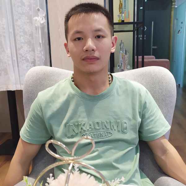 江西26岁单身帅哥真诚找对象-成都相亲网