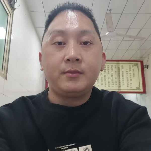 陕西35岁单身帅哥真诚找对象-成都相亲网