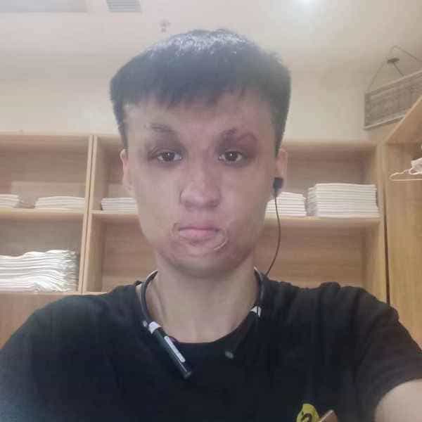 27岁岁山东单身帅哥 - 成都吉缘网
