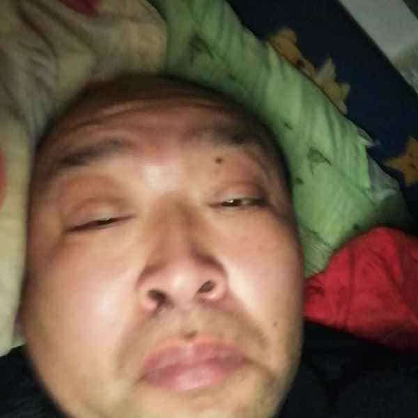 35岁岁湖北单身帅哥 - 成都吉缘网