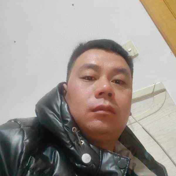 35岁岁河北单身帅哥 - 成都吉缘网