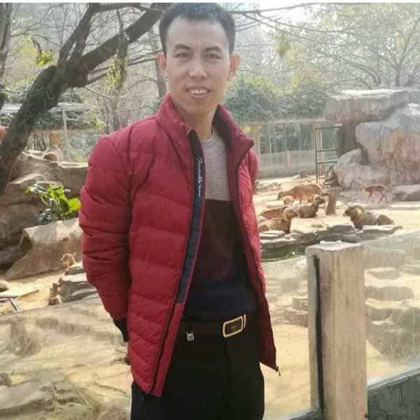 42岁岁浙江单身帅哥 - 成都吉缘网