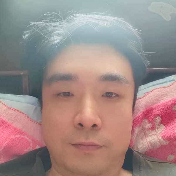 43岁岁河南单身帅哥 - 成都吉缘网