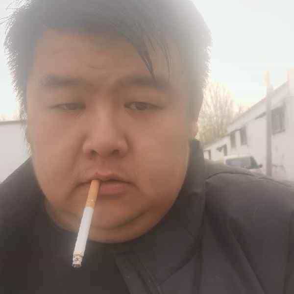 35岁岁山东单身帅哥 - 成都吉缘网