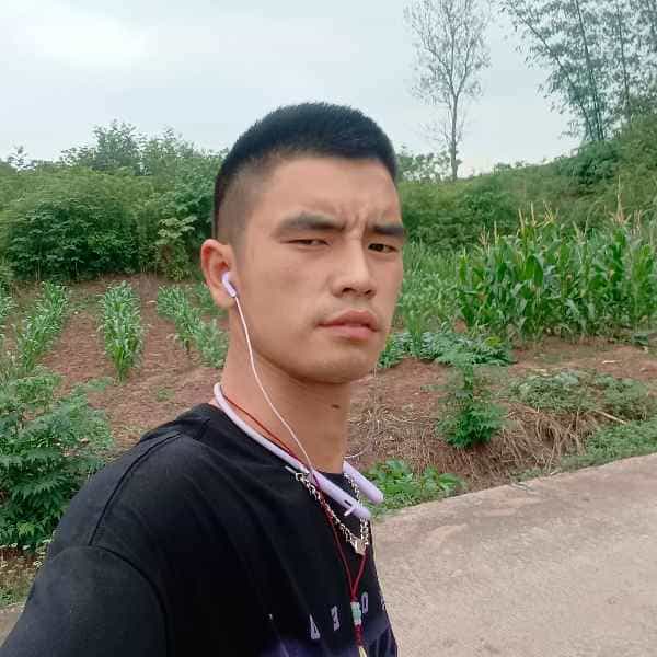 35岁岁四川单身帅哥 - 成都吉缘网