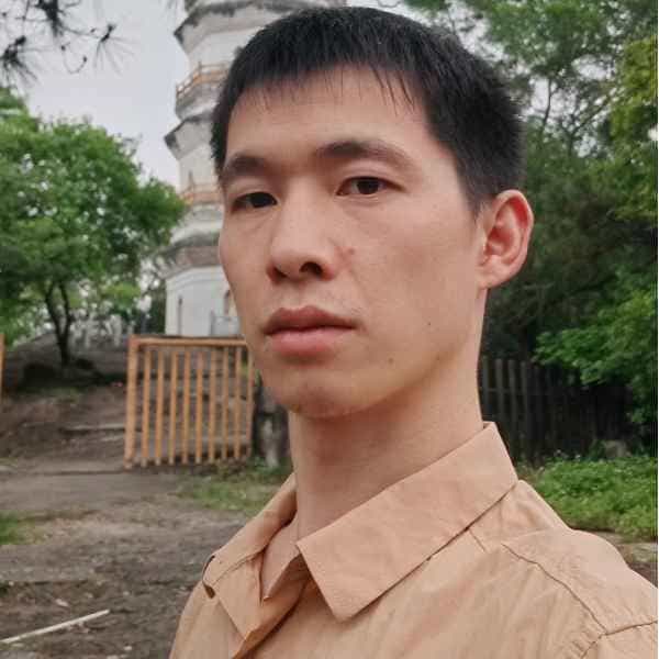 33岁岁四川单身帅哥 - 成都吉缘网