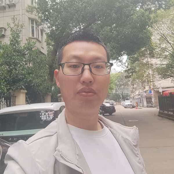 32岁岁湖北单身帅哥 - 成都吉缘网