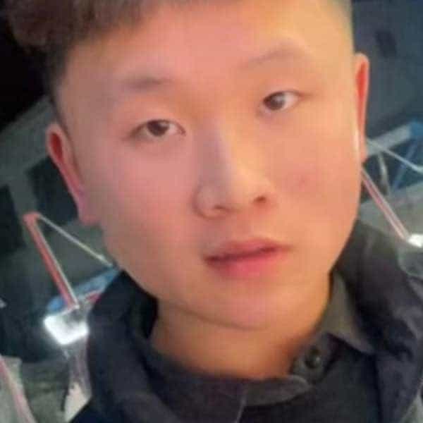 22岁岁河南单身帅哥 - 成都吉缘网