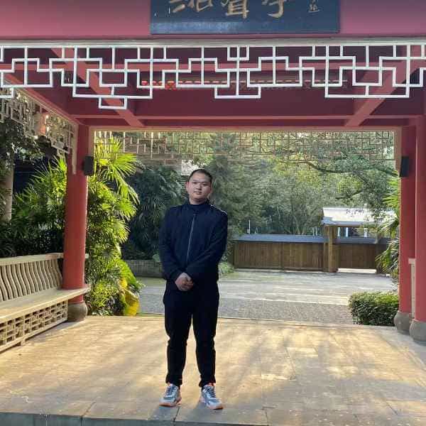 31岁岁重庆单身帅哥 - 成都吉缘网
