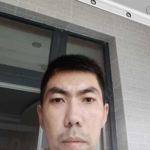 39岁岁江苏单身帅哥 - 成都吉缘网