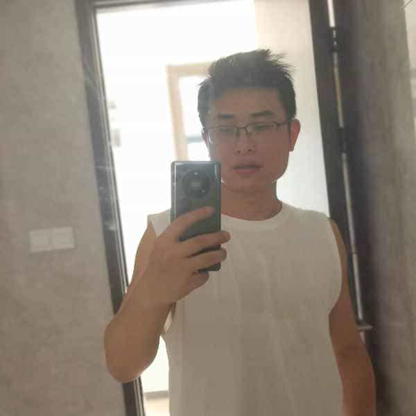 39岁岁广东单身帅哥 - 成都吉缘网