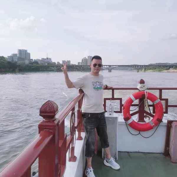 29岁岁四川单身帅哥 - 成都吉缘网