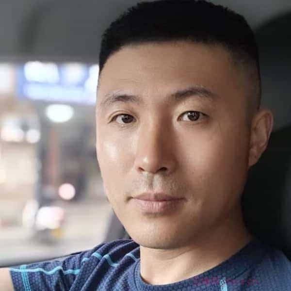 44岁岁山东单身帅哥 - 成都吉缘网