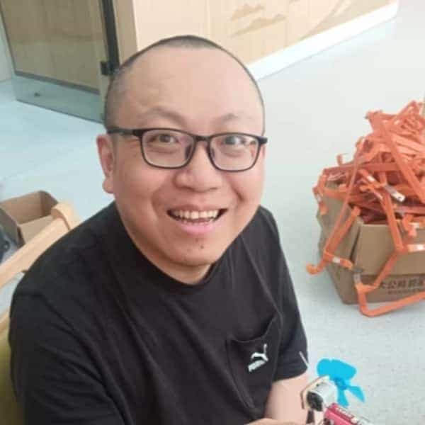 43岁岁江苏单身帅哥 - 成都吉缘网